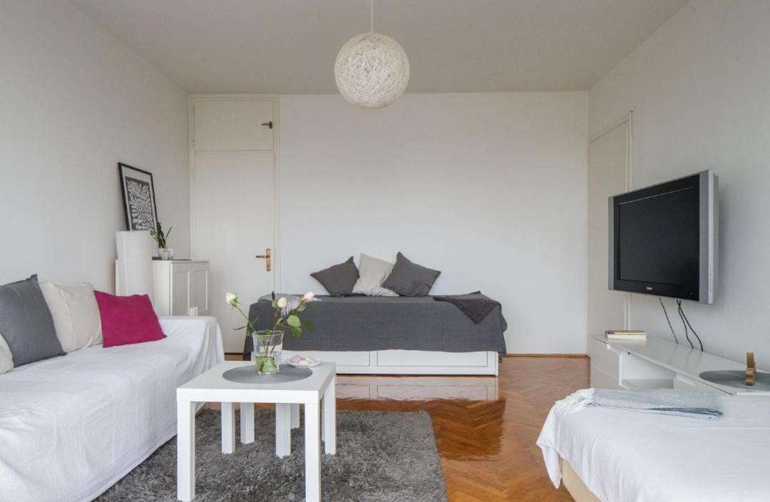 Relax Central Apartment Zagreb Extérieur photo